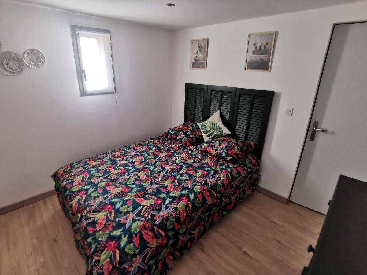 Gite 2 Chambres Avec Piscine Sernhac Luaran gambar
