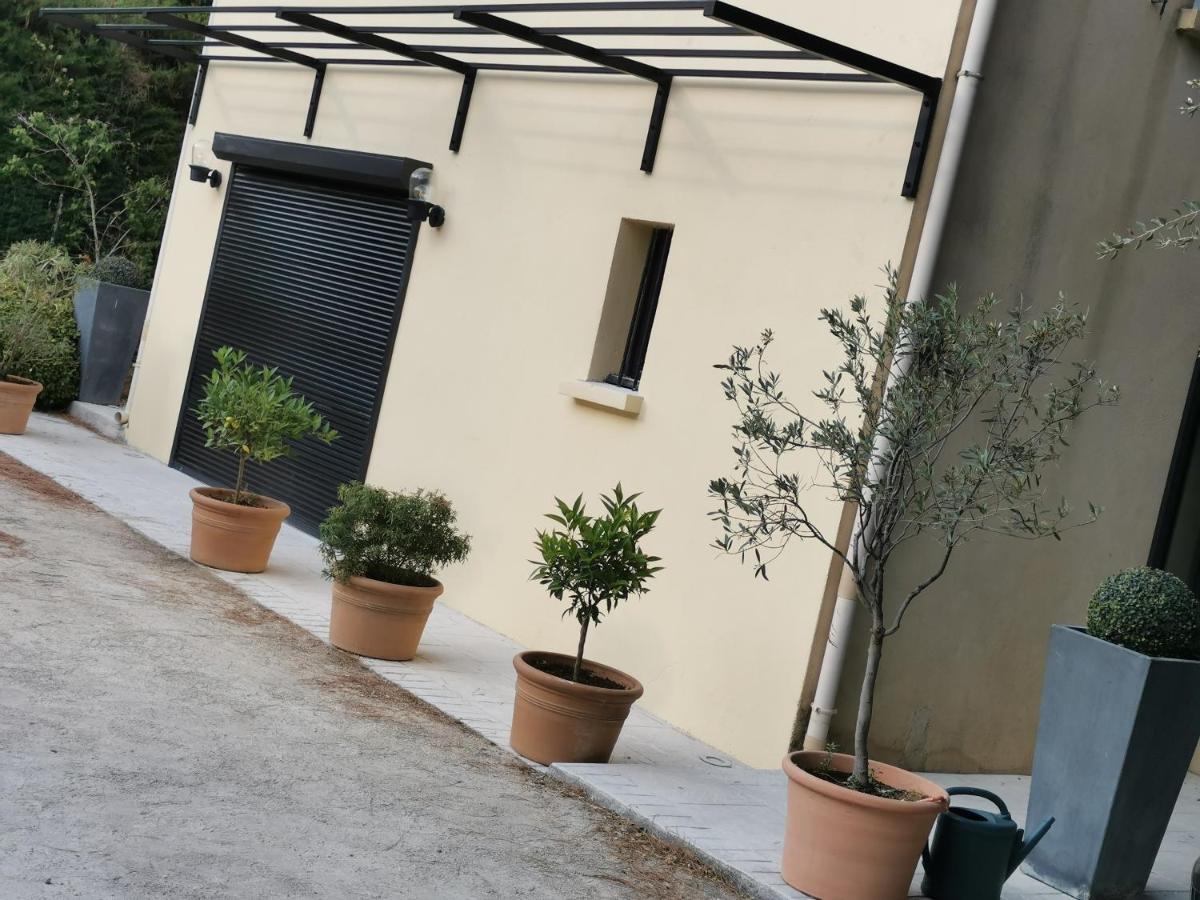 Gite 2 Chambres Avec Piscine Sernhac Luaran gambar