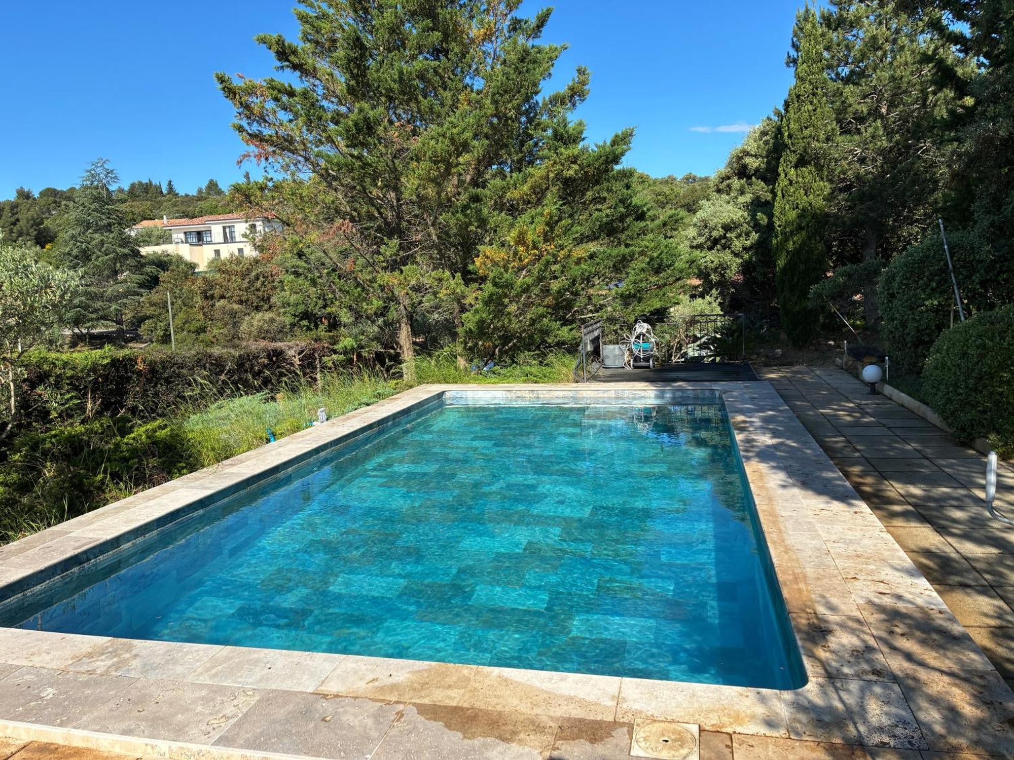 Gite 2 Chambres Avec Piscine Sernhac Luaran gambar